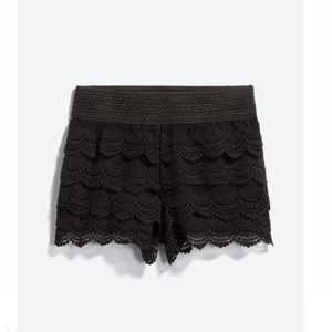 Stitch Fix LA Class crochet shorts